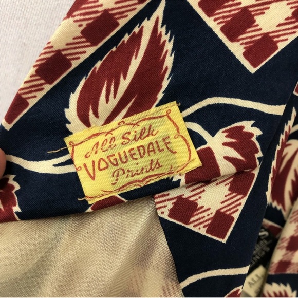 Vintage Tie, Bowen’s Hart-Albin Billings. All Silk Tie. Good vintage condition! - Picture 3 of 5